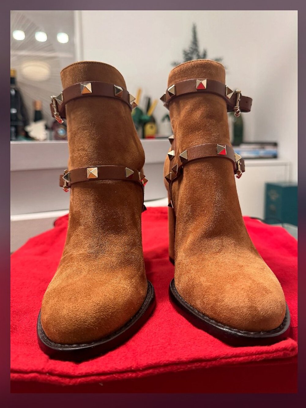 Valentino Rockstud Booties EU35